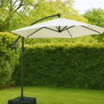 Parasol déporté 3 m avec dalles de lestage — structure acier réglable