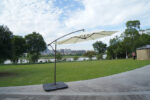 Parasol déporté 3 m — toile verte ou beige – Image 4