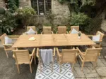 Table de jardin en teck extensible 200-300 cm + 10 chaises empilables