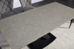 Ensemble repas céramique gris mat + chaises premium – Image 3