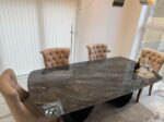Table céramique Florence 240 cm — gris italien, pieds papillon bronze – Image 6